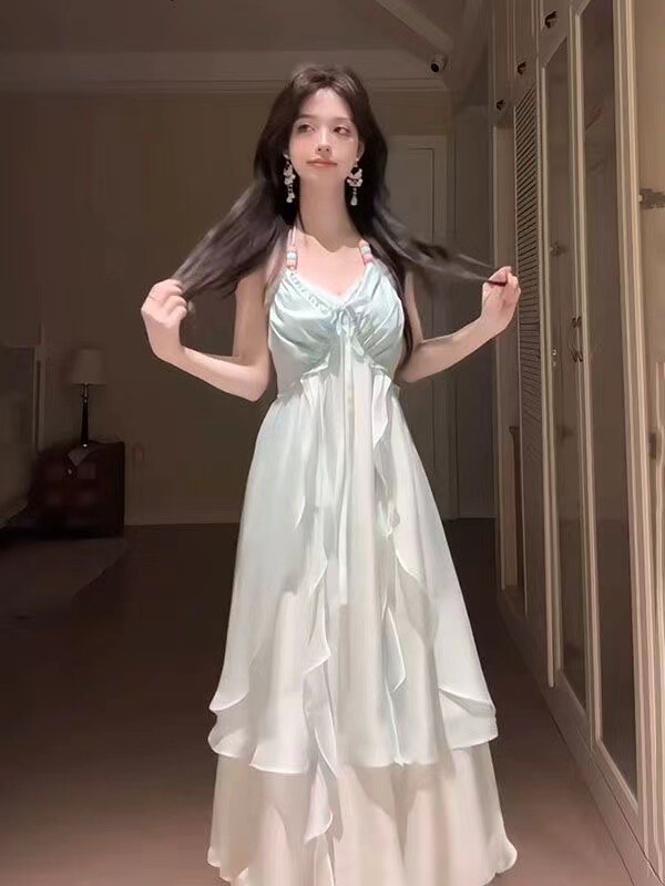 桔梗house海边度假风吊带连衣裙女2025夏季新款氛围感露背长裙子|undefined