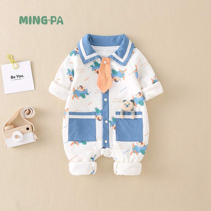 新起点服饰婴儿连体衣春装衣服新生儿超萌爬服男宝宝春秋外出哈衣