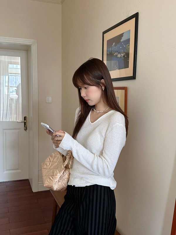 DIGM | 2025秋季废土风极简松弛感连帽修身针织衫毛衣女A3M017|undefined