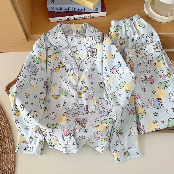Pijamas de algodón nubes al por mayor transfronterizos mujeres primavera y otoño manga larga lindos cardigans de dibujos animados sueltos con solapas ropa de hogar se puede usar fuera