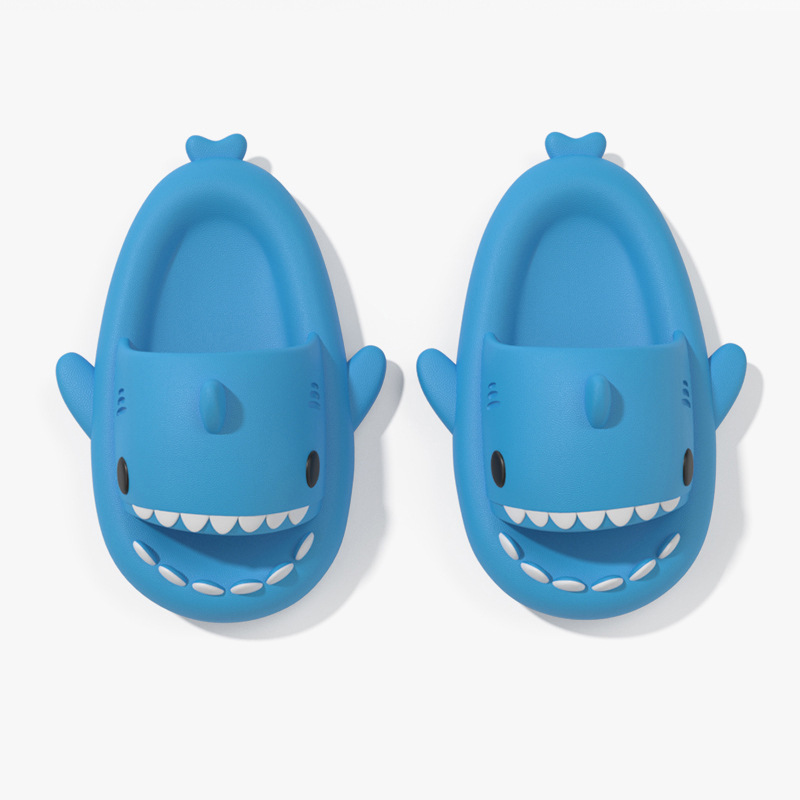 Sandalias para niños de tiburón transfronterizo sandalias niños 2023 de verano nuevos niños EVA Luz de mierda sensación casa zapatillas niñas