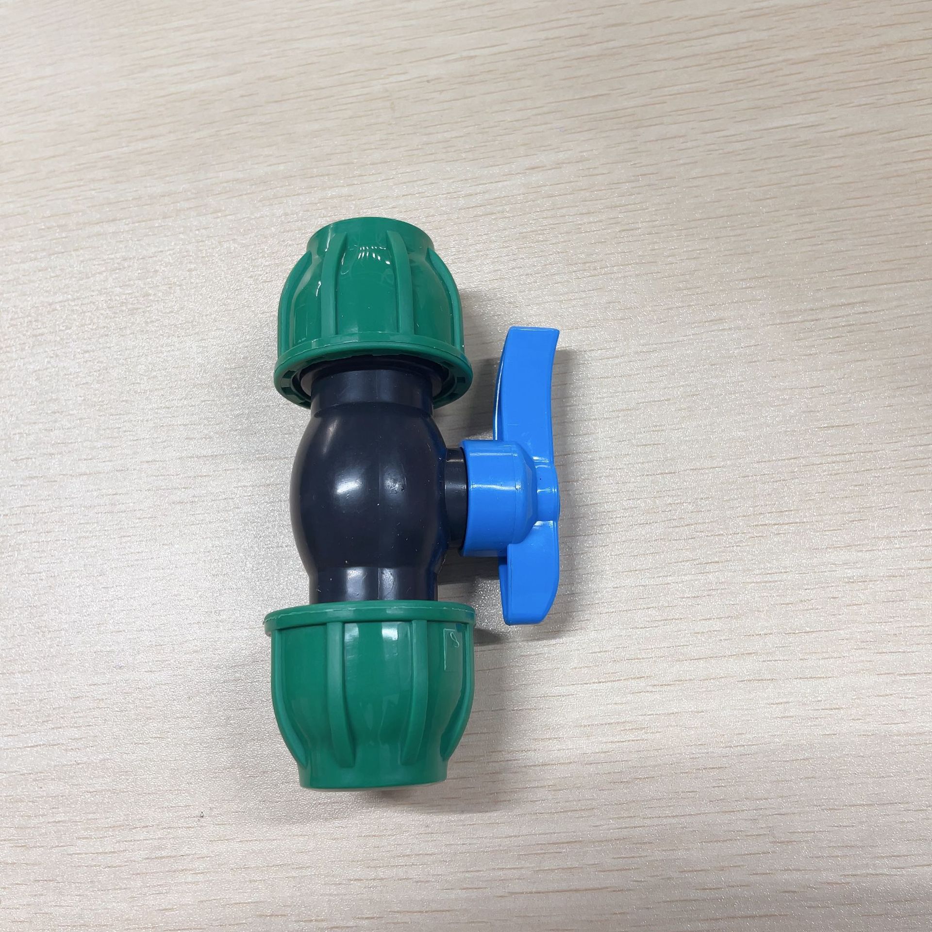 Verde 25PE tubo válvula de bola rápida interruptor de núcleo de plástico control de flujo conector rápido para evitar la caída de la presión del agua