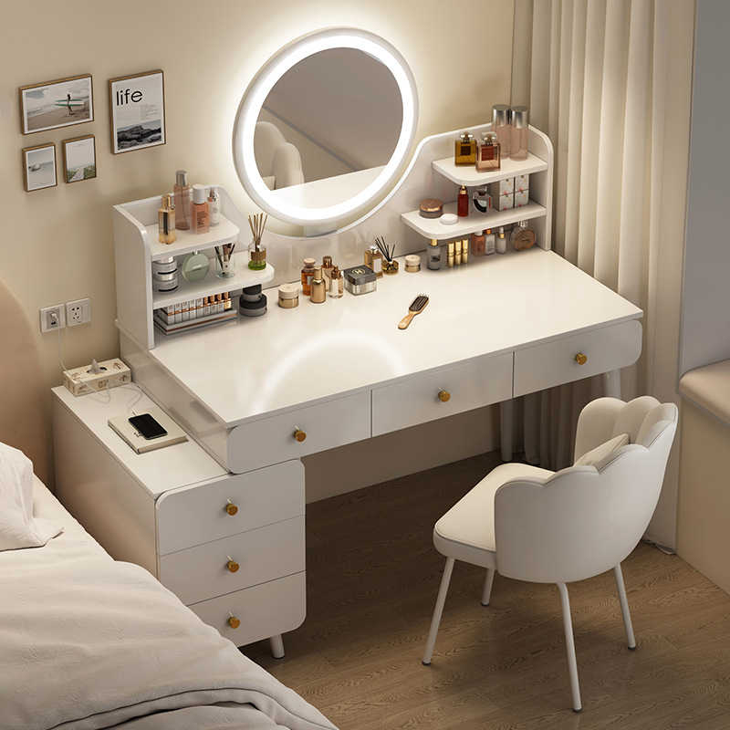 Comodín de estilo crema dormitorio moderno simple pequeño armario de almacenamiento en una sensación de alta calidad nuevo espejo de mesa de maquillaje