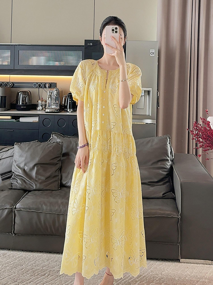 Váy dài thêu bướm phong cách thanh lịch dáng rộng mùa hè ZX N4071 — Màu vàng mù tạt