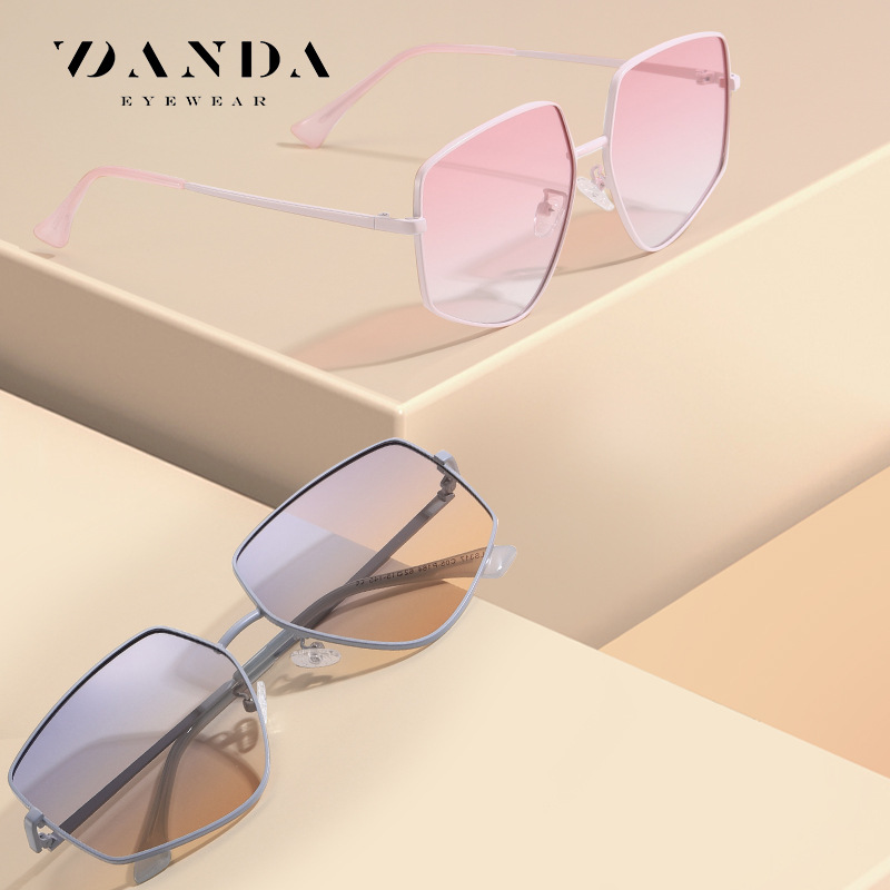 Nuevas gafas de sol de moda de mujer de gran marco gafas de sol lisas LS317 transmisión en vivo recomendar metal gafas de sol polarizadas de todo fósforo