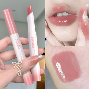 NOVO�ڼtŮˮ���R�洽�Բ�մ������ɫˮ���ڼt�W���h����@��ƽ�r