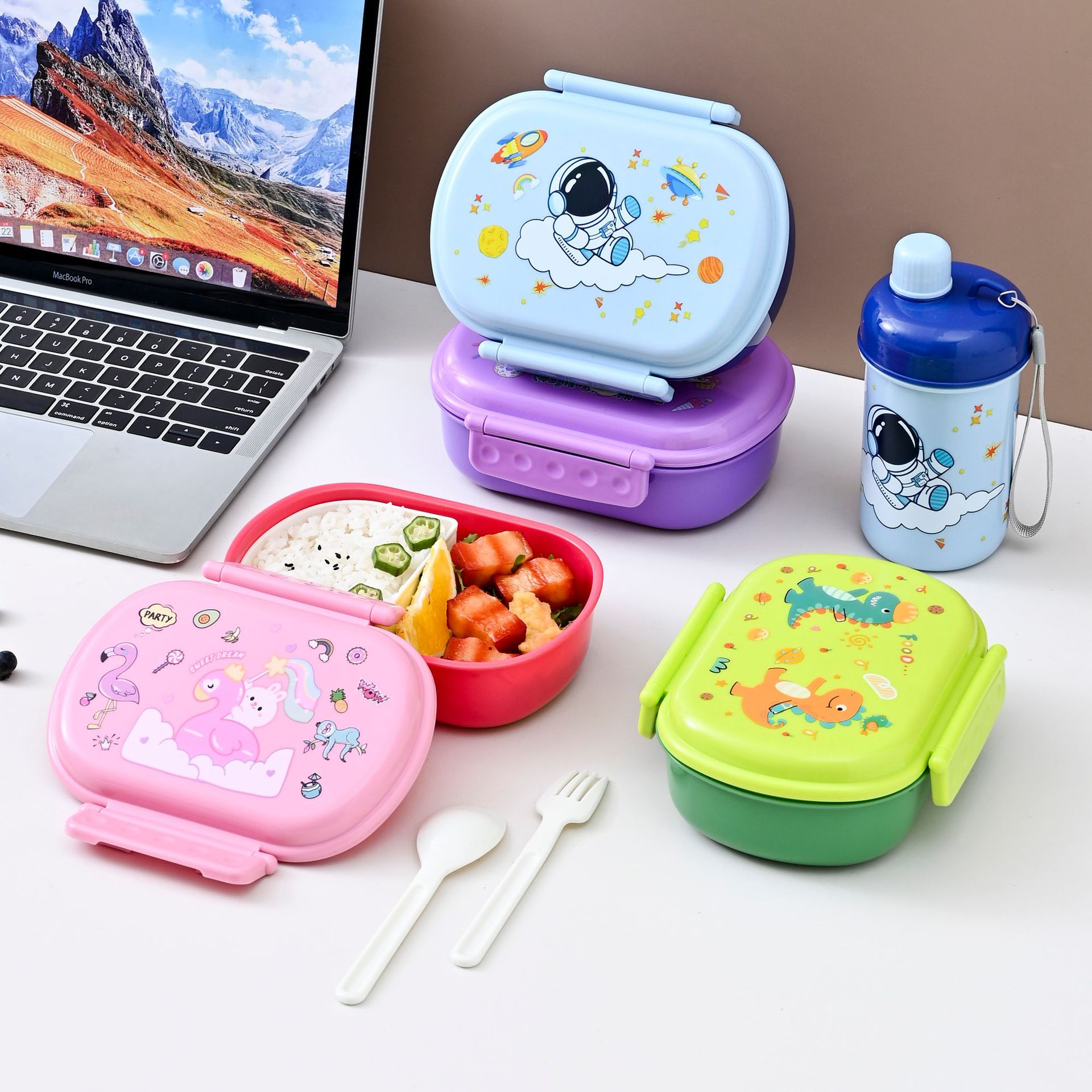 Postaje gratuito, caja de comidas, hervidor de agua, estudiantes y niños, dibujos animados lindos, caja de comidas portátil, tazas de agua potable directas para el hogar