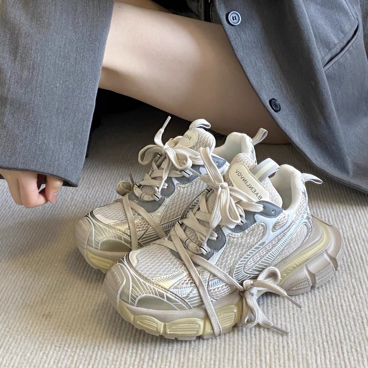 2025 Autumn New Dad Shoes for Women, Trendy Internet Celebrity Thick-Soled Retro Vintage Breathable Sports Casual Dirty Shoes