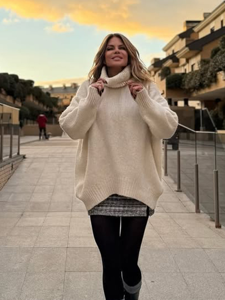 Temperamento de moda simple viento de cuello alto hilo empalme suéter de cabeza para mujeres 2025 otoño y invierno nuevo estilo europeo y americano transfronterizo