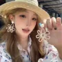 夸张明媚波西米亚花朵耳钉