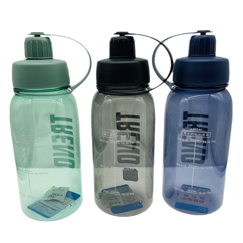 Jinshi nuevo comercio exterior Red Taza 1500ml taza espacial taza de plástico PC plástico deportes Copa espacio al aire libre taza