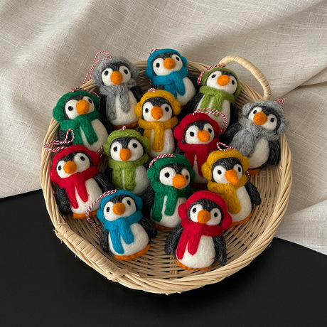 Nepal Custom Needle Felted Nepalese Handmade Wool Felt Penguin Pendant Cute Plus