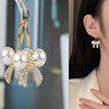 Silver needle, fashionable earrings, silver 925 sample, Korean style, city style, European style, simple and elegant design