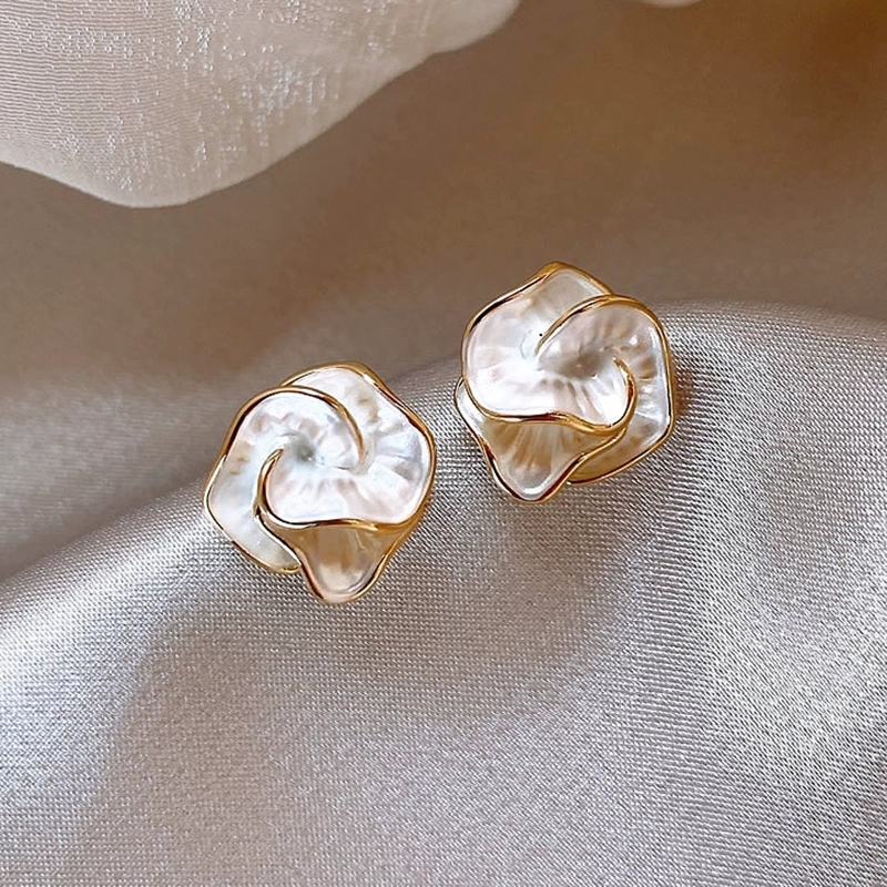 Серебряная игла?