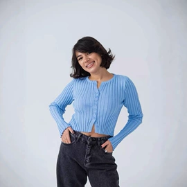 连衣裙;时尚休闲套装;女式T恤