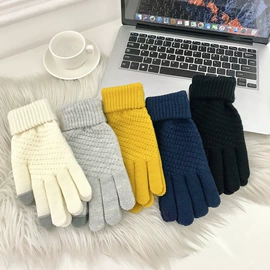 成人手套;儿童手套;丝袜