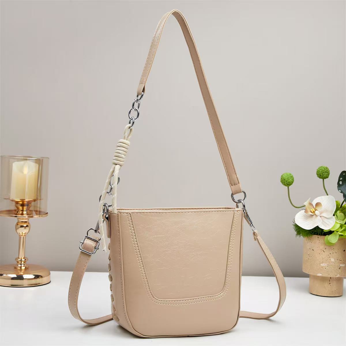 Bolsa de cubo retro para mujeres 2025 nuevo tipo bolso de hombro único bolso de mano casual bolso de transporte cross-border image 8