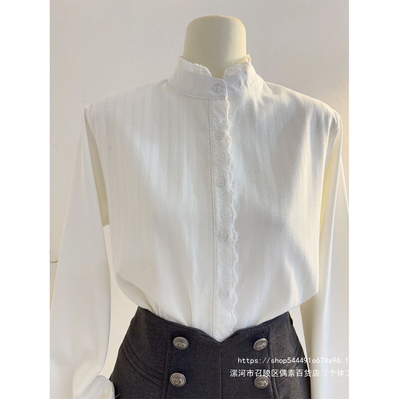 Women's white long-sleeved shirt with a ruffled collar and lace trim, suitable for spring and autumn 2026, with a fleece lining for added warmth, a French-style inner layer, and a base shirt Women's white long-sleeved shirt with a ruffled collar and lace trim, suitable for spring and autumn 2026, with a fleece lining for added warmth, a French-style inner layer, and a base shirt