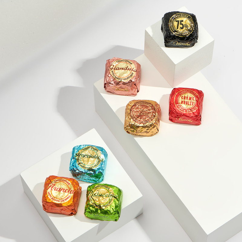 イタリア輸入 VENCHI/ウェンチ ダークチョコレートキャビア バルクスナック 個包装 ウェディングキャンディサンド|undefined