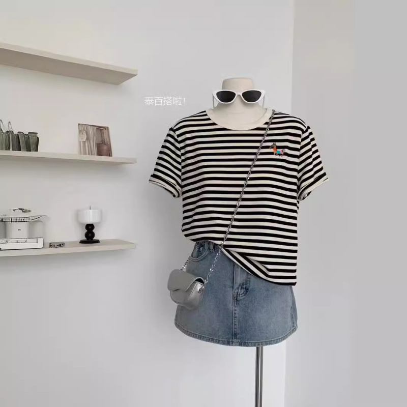 Rainbow Pony Embroidered Stripesd T-Shirt 2024 Spring and Summer Korean Style Round Neck Loose Student Versatile Textured Short Sleeves