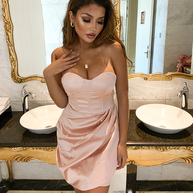 【清仓特价款】欧美高级法式裹胸缎面性感不规则连衣裙气质显瘦短