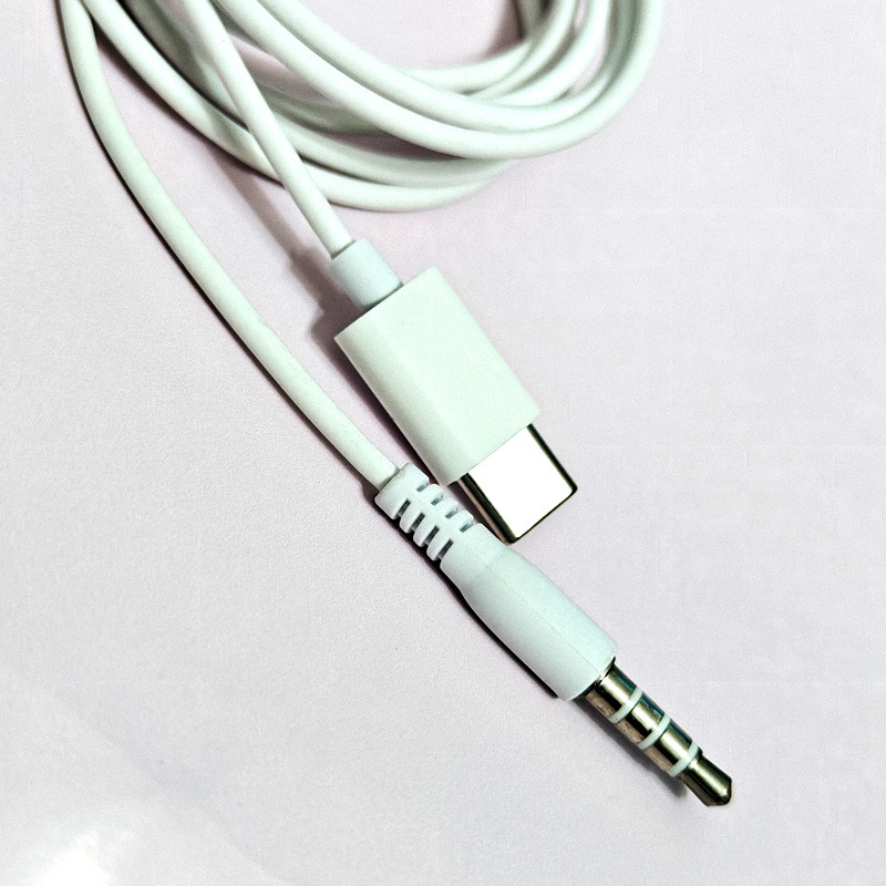 インイヤー有線ヘッドフォンデジタルフラットヘッド TYPE-C 3.5mm ソケットワイヤー制御マイク付き Huawei および Apple に適しています|undefined