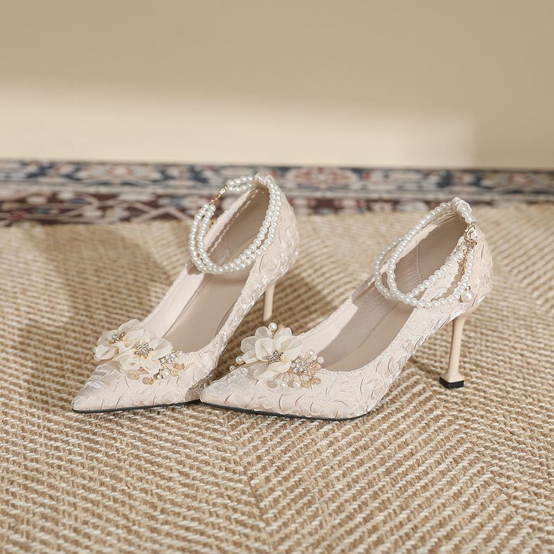 Pointed stiletto heel high heels plus size extra-large widened pearl buckle women's shoes wedding shoes Xiuhe dress bridesmaid wedding banquet Pointed stiletto heel high heels plus size extra-large widened pearl buckle women's shoes wedding shoes Xiuhe dress bridesmaid wedding banquet