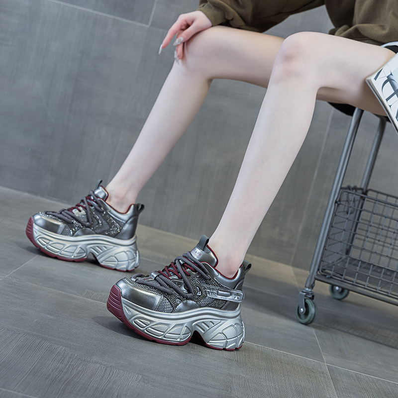 Giày sneaker nữ đế dày chunky tăng chiều cao 9 cm phong cách hot girl — Bạc M2696, M 2696m Màu sắc, M2696 đỏ