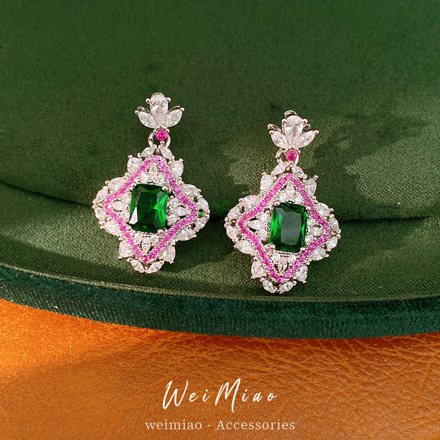 Medieval vintage jade cuadrado diamante pendientes retro pendientes lujo ligero conjunto de joyas de alta calidad al por mayor