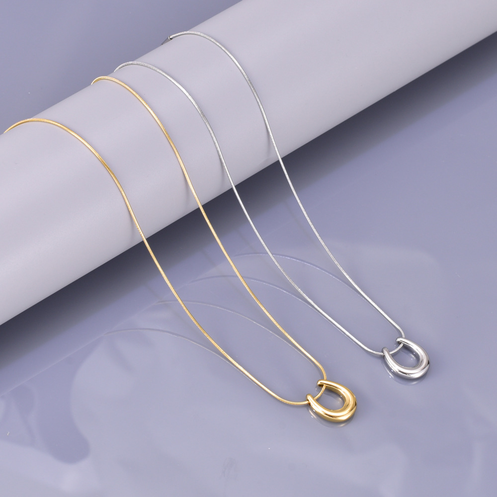 Collier L147 en acier inoxydable, forme géométrique en U, pour femme. Design luxueux et léger, chaîne clavicule simple, nouveau modèle, disponible._voghion.com