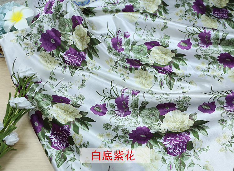 tela de seda impresa de flores tela de seda ropa antigua tela de prenda de ropa china tela de impresión de flores de plantas DIY