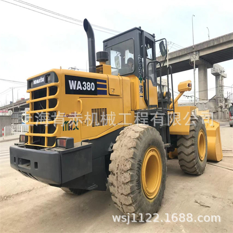 提供二手小松380侧翻装载机，小松侧翻装载机价格