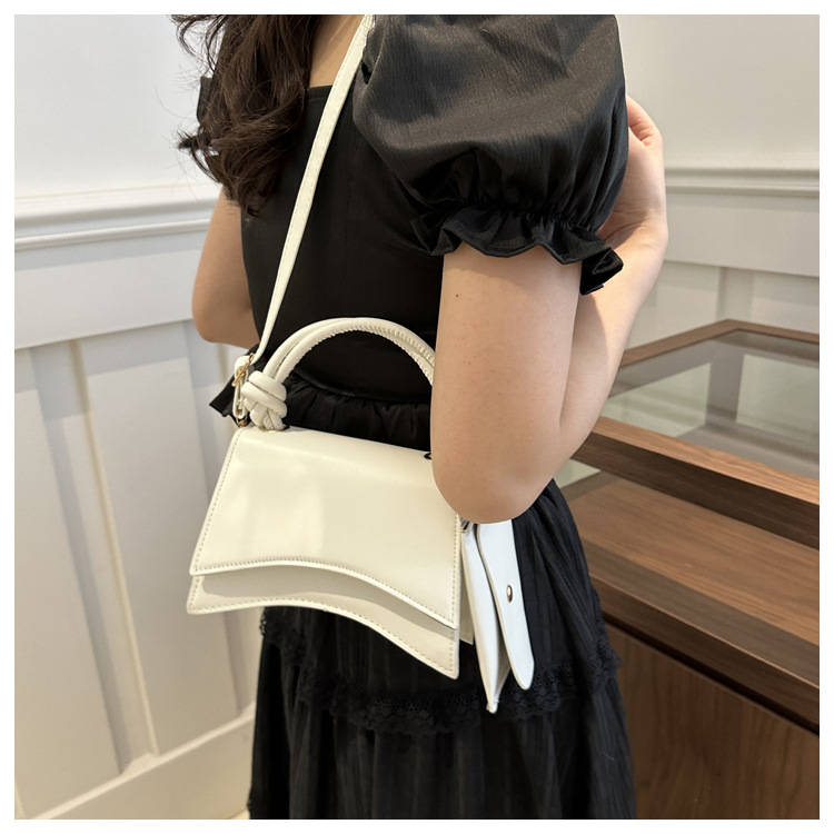 Moteveske for kvinner 2024 ny trend mote skulder enkel uformell crossbody ensfarget mor og barn-veske_voghion.com