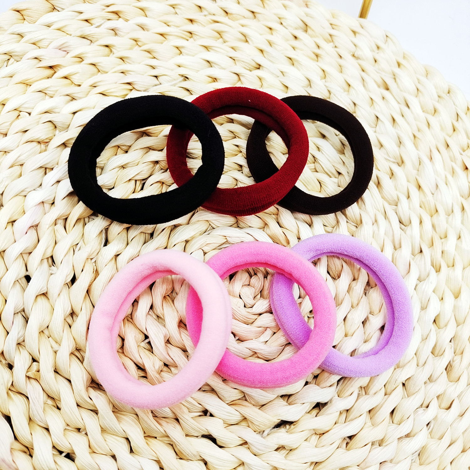 彩女高彈力無接縫皮筋純棉發圈強拉不斷棉圈扎頭黑色加粗盒裝發繩