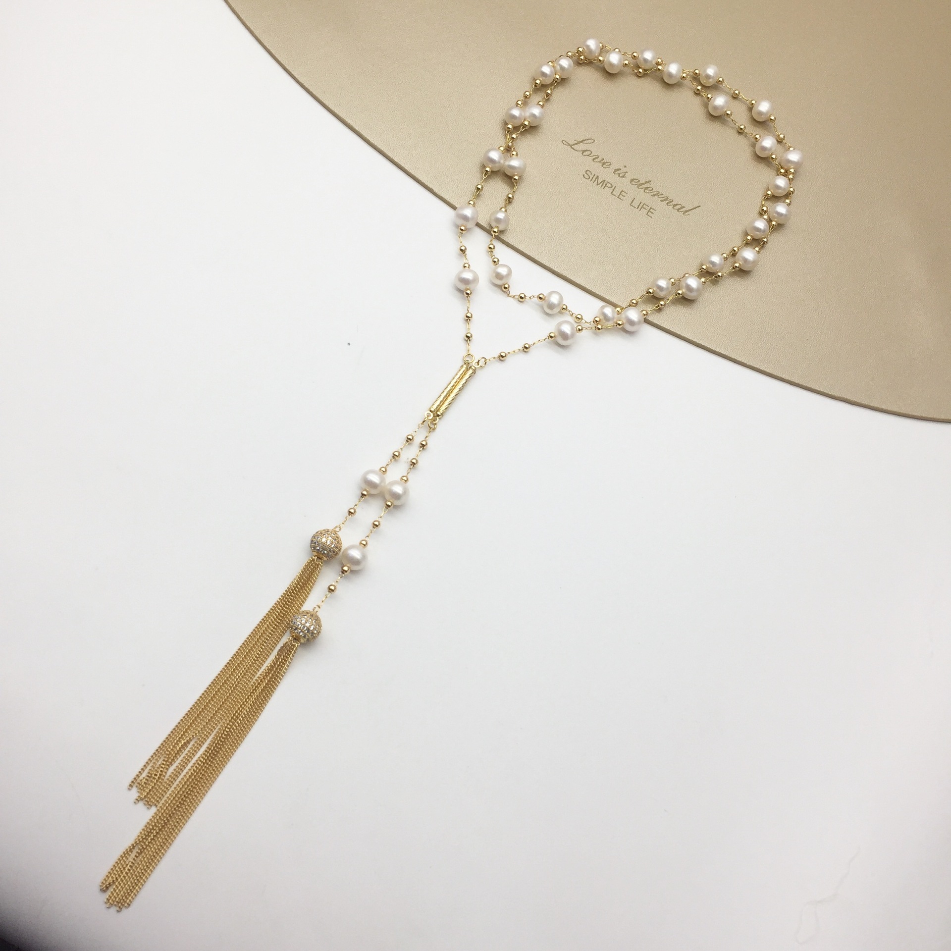 �鱦չͬ������ީ������������һ������ˮ���鳤��������ë����