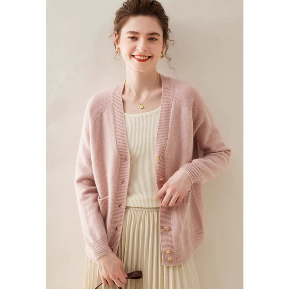 Новое утолщенное повседневное пальто в стиле casual, вязаный реглан из кашемира, женский свободный кардиган с V-образным вырезом, осень/зима 2025 года.