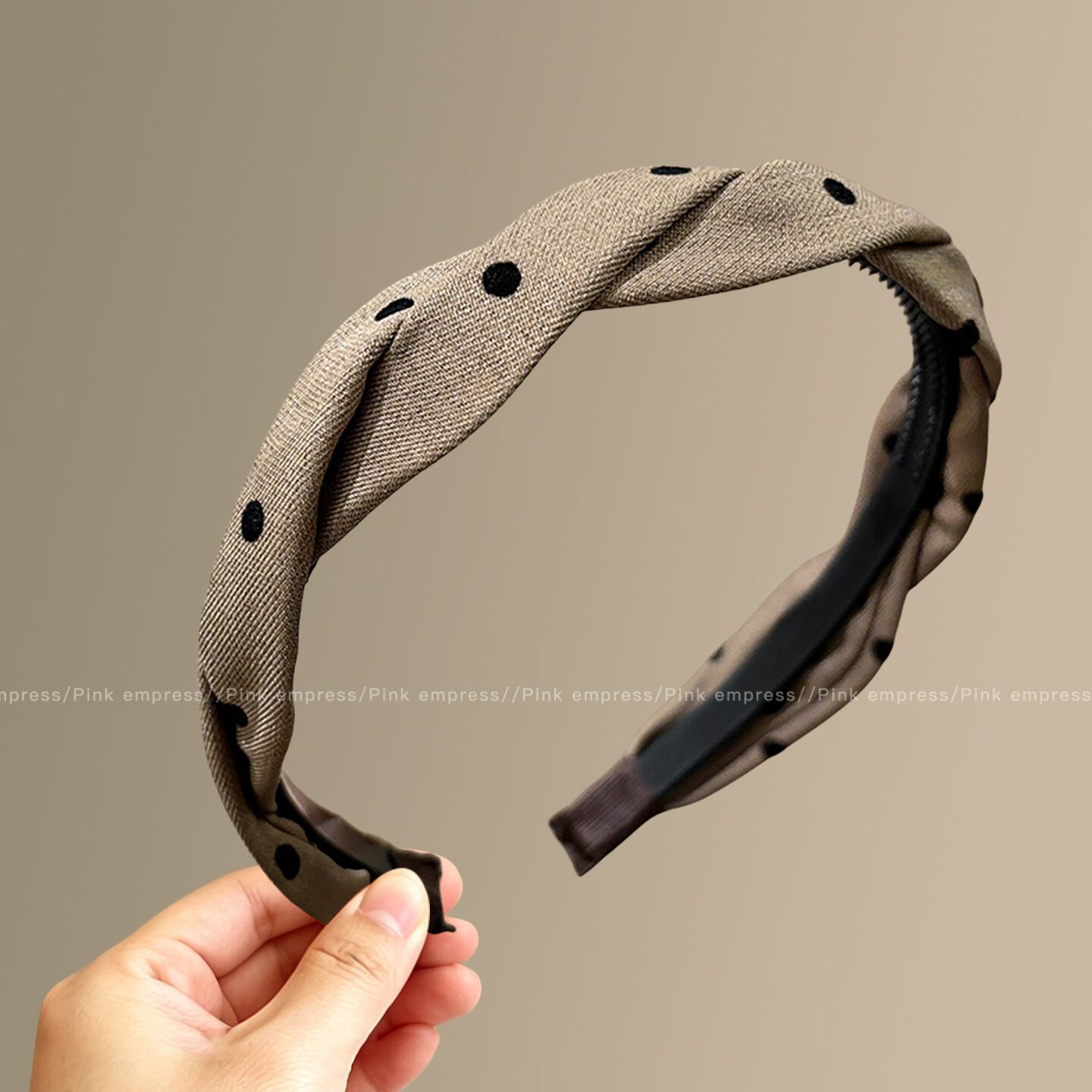 Diadema alta para mujer, nueva colección 2026, accesorio para el cabello estilo Chanel francés, elegante banda ancha para el cabello.