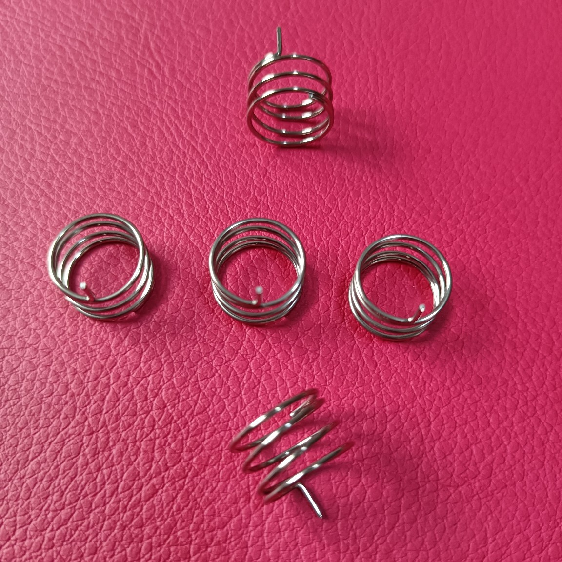 右旋异型弹簧弹簧多款供选小家电单头电子触摸屏面板双脚触摸弹簧