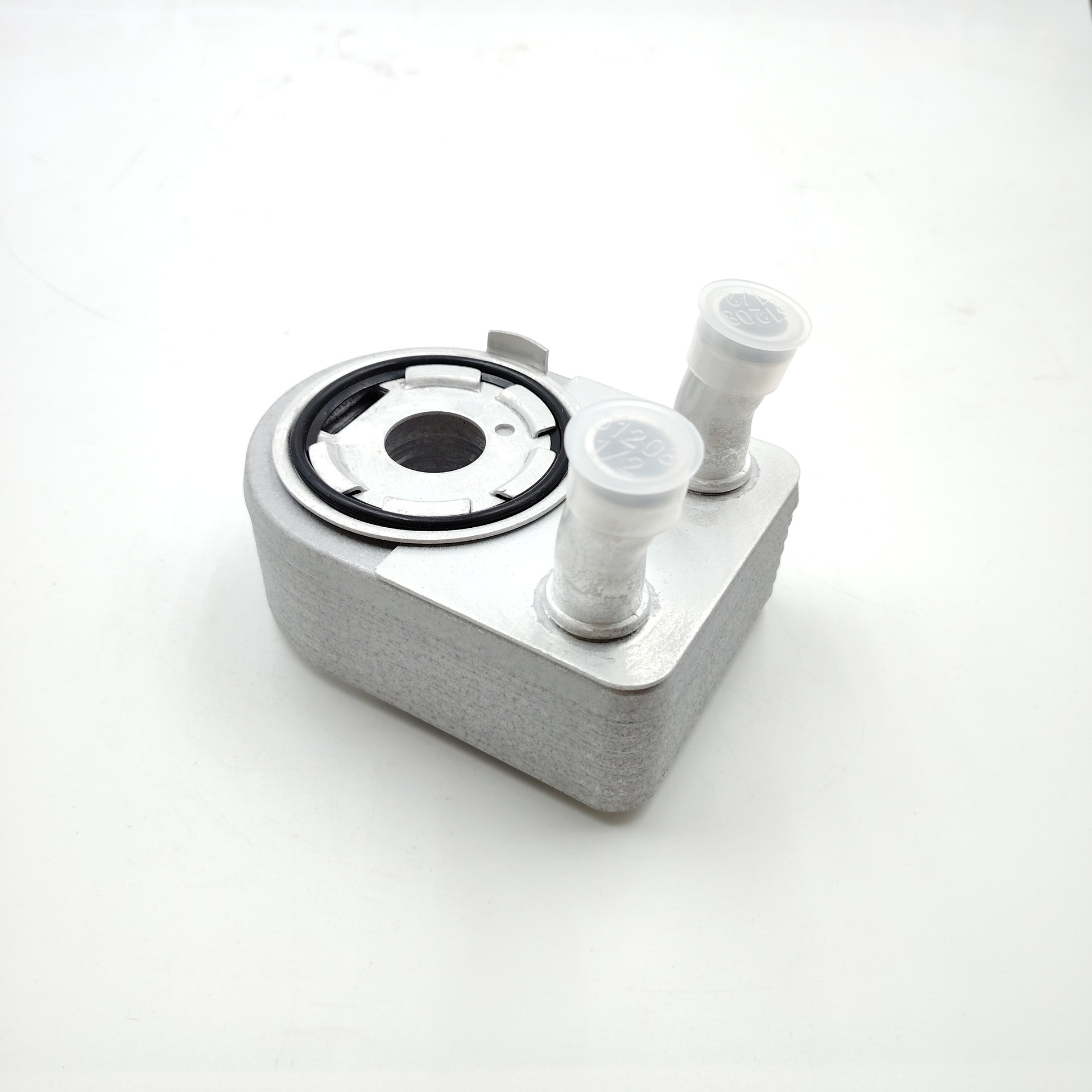 1013100-EG01T is suitable for Great Wall engine oil cooler, oil cooler for domestic vehicles