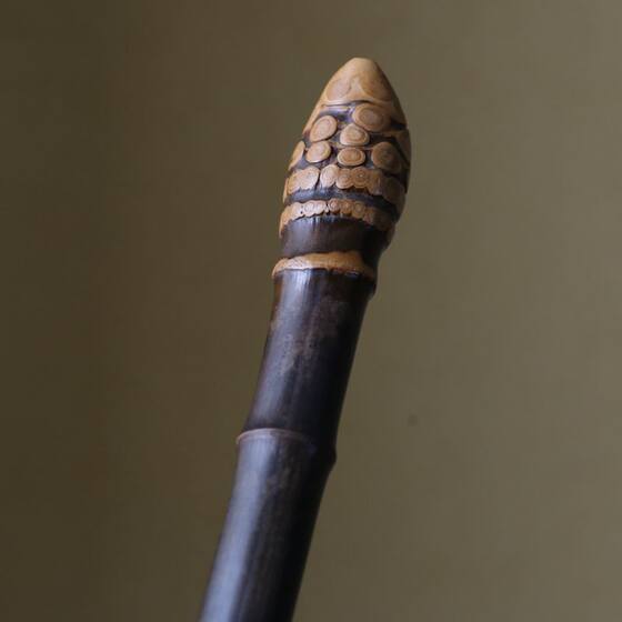 Handmade purple bamboo root mountaineering self-defense stick bamboo root crutches non-slip men's and women's Zen stick bamboo crafts stick