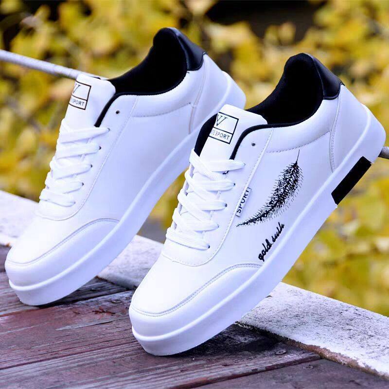 Zapatos blancos pequeños zapatos de primavera para hombres 2024 nuevos zapatos casuales zapatos bajos blancos para hombres zapatos deportivos juveniles