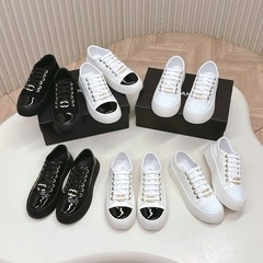 2025新款菱格纹厚底系带拼色板鞋小白鞋女时尚百搭真皮大头饼干鞋
