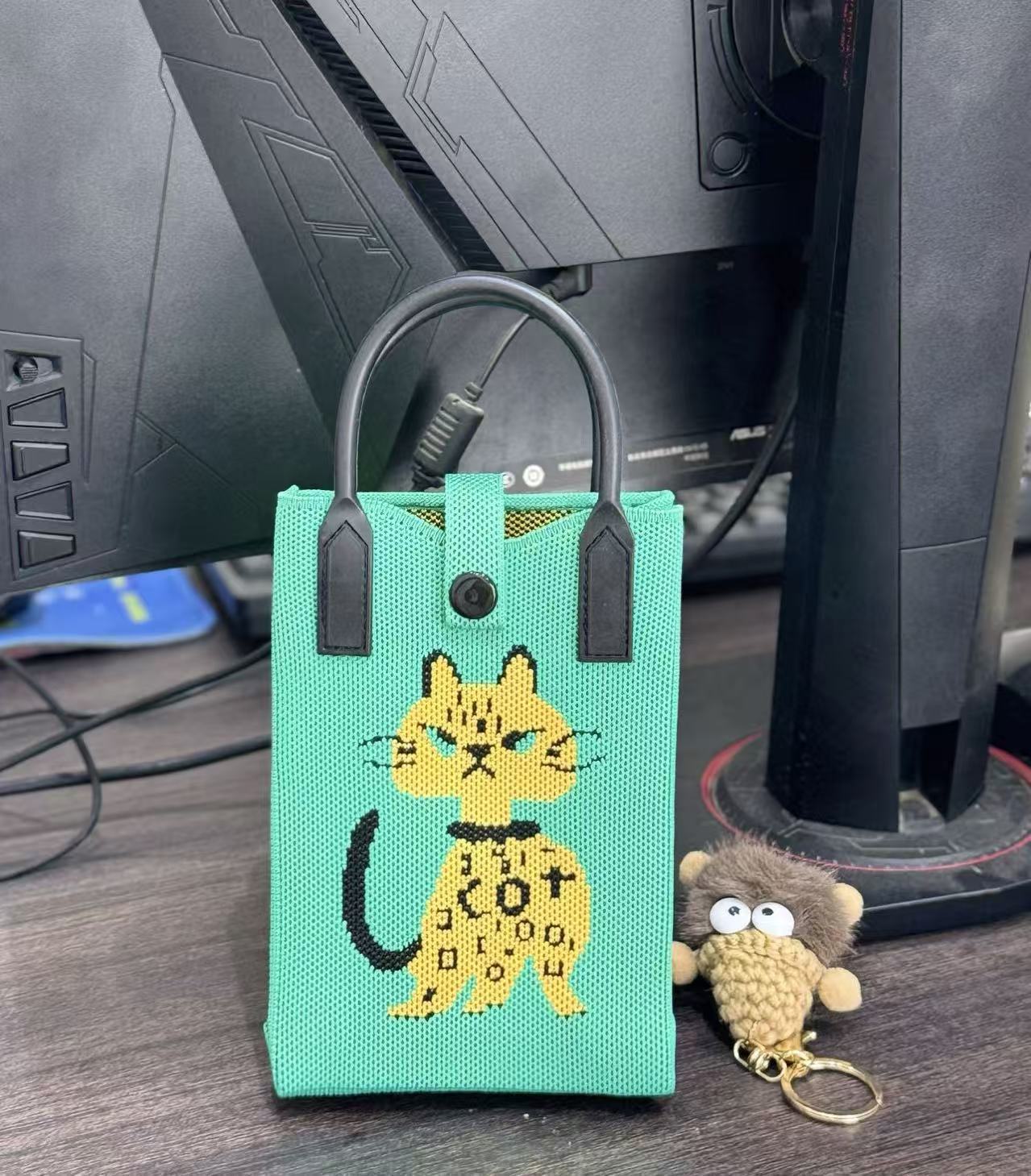 Verde. Leopardo