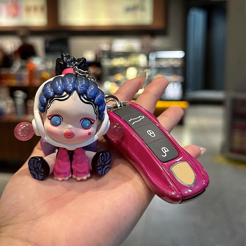 Adecuado para Porsche Star rojo rubí caso clave Bayan Macan Palmela Taycan muñeca colgante