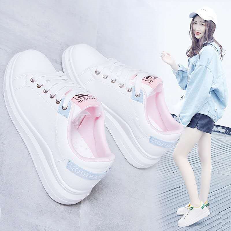 Zapatos de corrida de red de mujer primavera y otoño de mujer 2023 nuevo estilo universal estudiantes coreanos zapatos de skate de mujer zapatos blancos transpirables