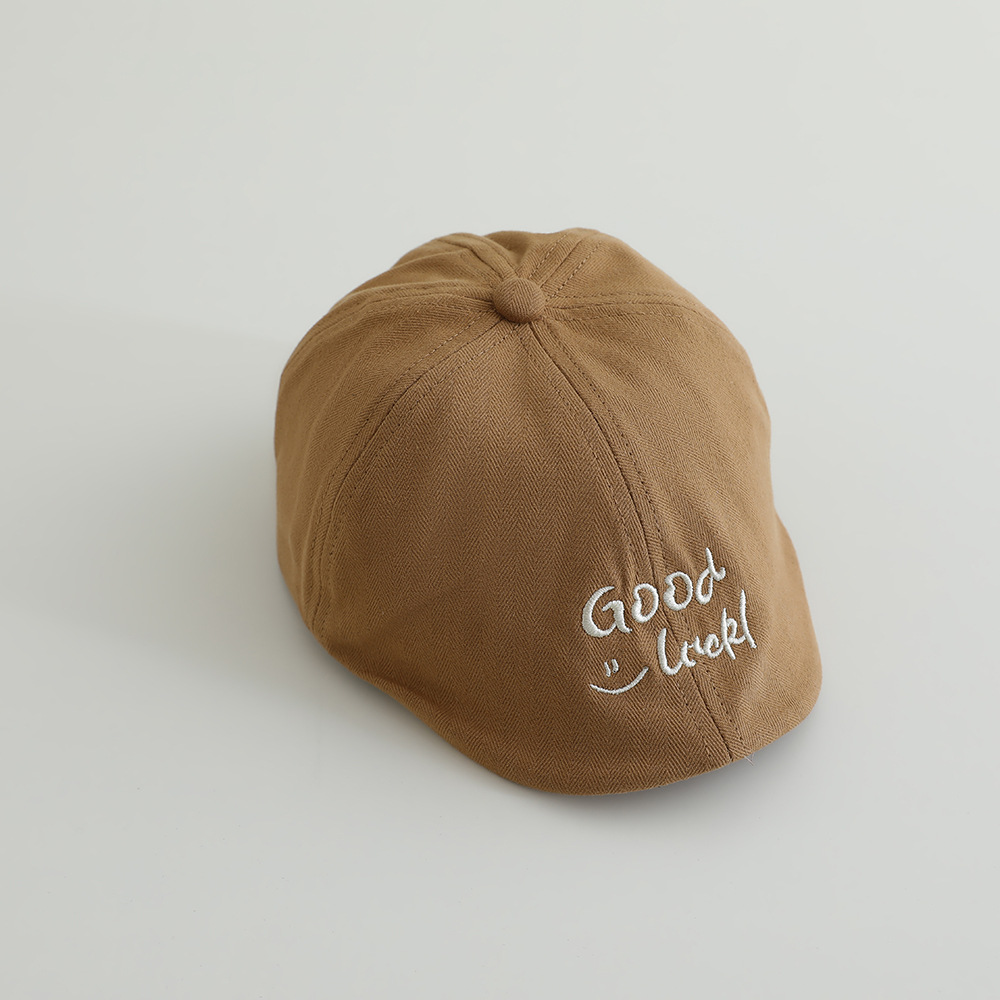 Boina infantil coreana trajes extranjeros letras bordadas sombreros de avance para niños y niñas sombreros de primavera y otoño