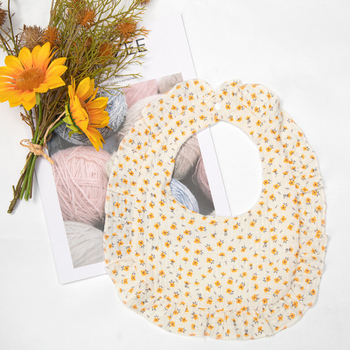 Ins style pure cotton U-shaped lace saliva towel baby type a cotton gauze absorbent soft baby girl bib bib