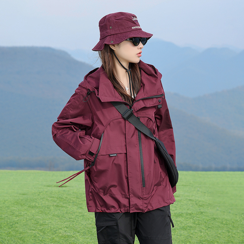 Spring and Autumn Coat Men's and Women's Charge Clothes 2025 New Explosive plus size Jacket Mountaineering Suit Outdoor Soft Shell Thin