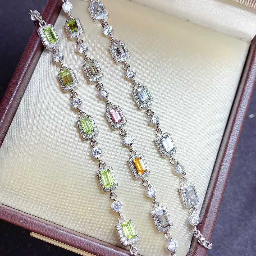 Trend organic sapphire jewelry