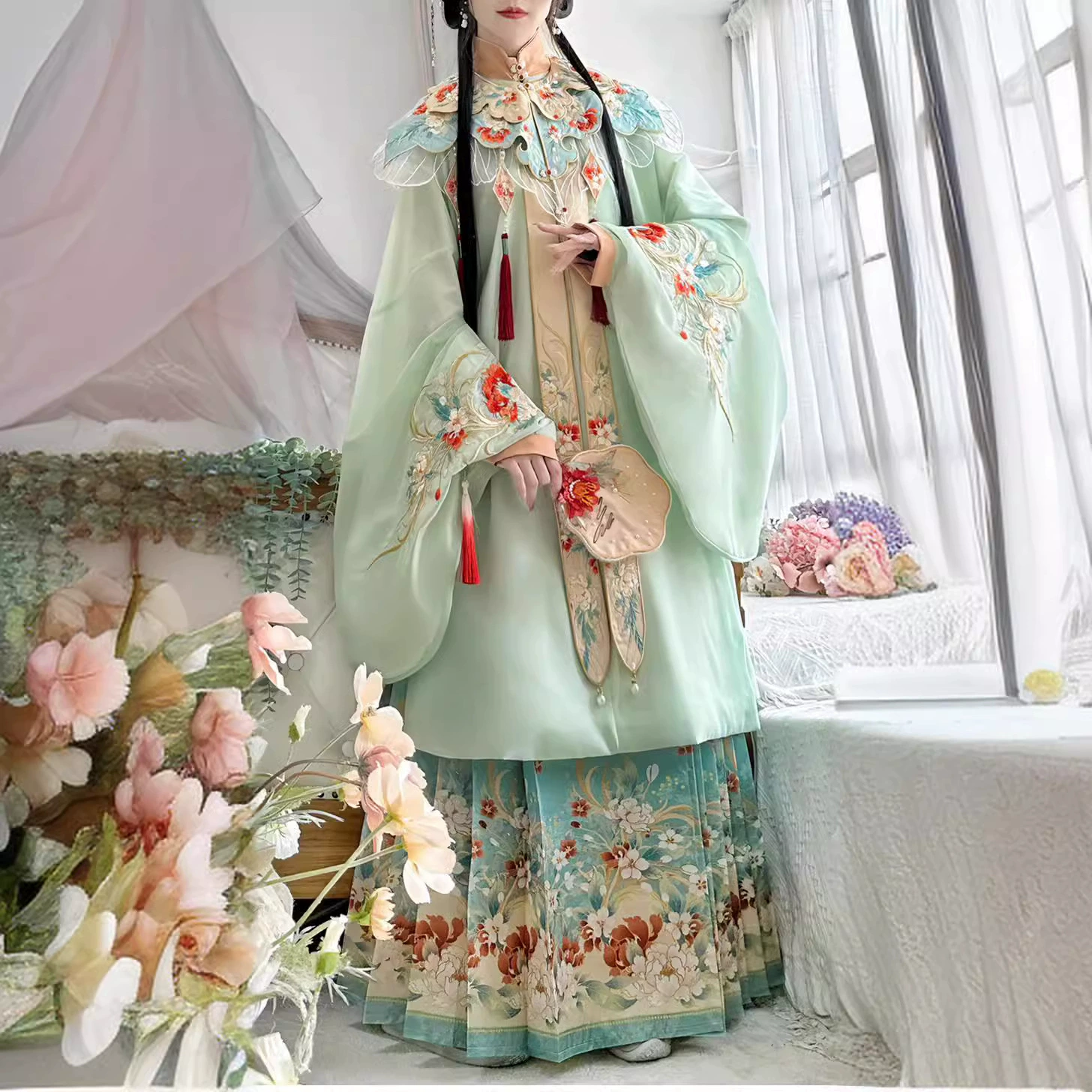 2024 новая весенняя цветочная песня Ming Yun плечо повседневная юбка Hanfu конская лапша костюм Caoxian Hanfu Fairy